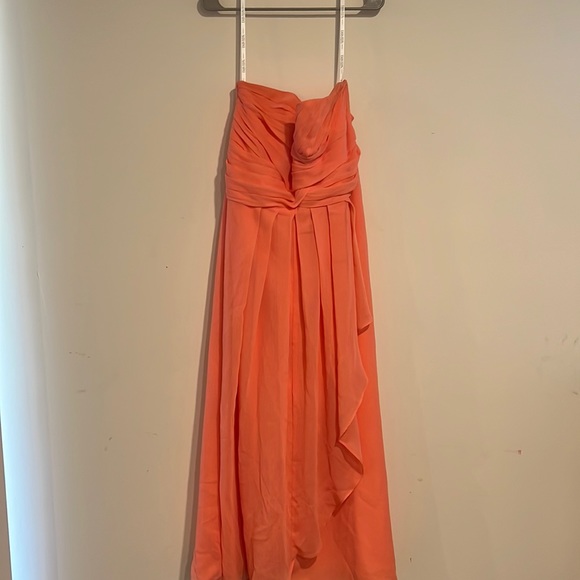 ♻️David’s Bridal Coral Strapless Bridesmaids Gown - Picture 2 of 6